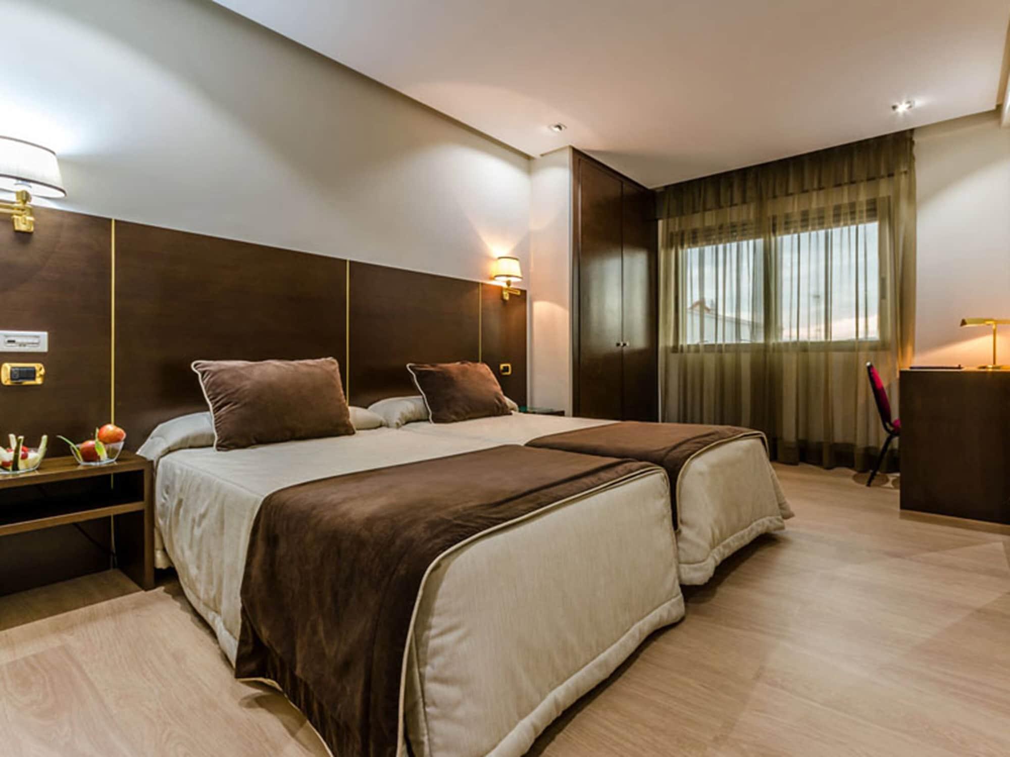 Hotel Princess Ουρένσε Εξωτερικό φωτογραφία