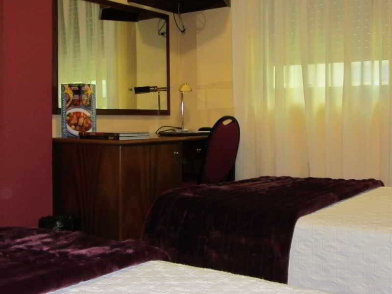 Hotel Princess Ουρένσε Εξωτερικό φωτογραφία