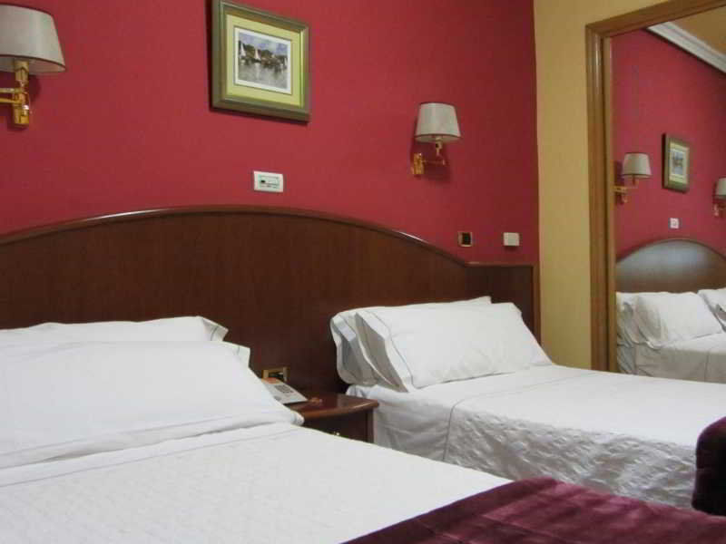 Hotel Princess Ουρένσε Εξωτερικό φωτογραφία