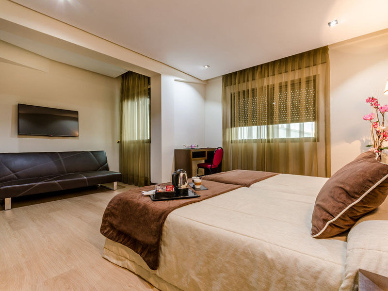 Hotel Princess Ουρένσε Εξωτερικό φωτογραφία