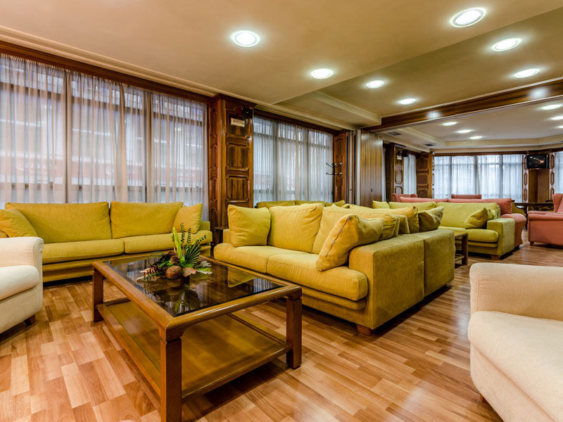 Hotel Princess Ουρένσε Εξωτερικό φωτογραφία