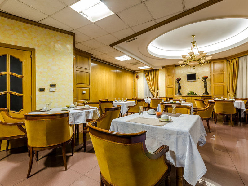 Hotel Princess Ουρένσε Εξωτερικό φωτογραφία